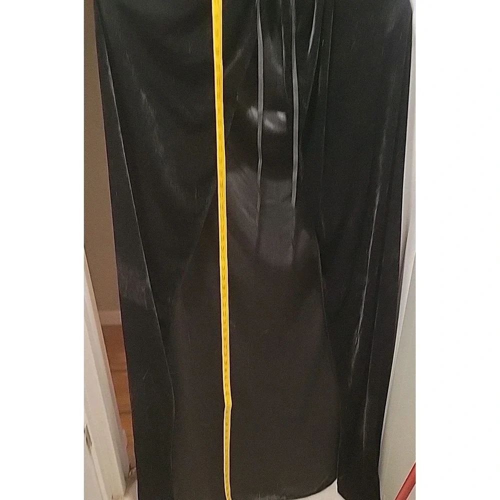 The Unbranded Brand alien cape